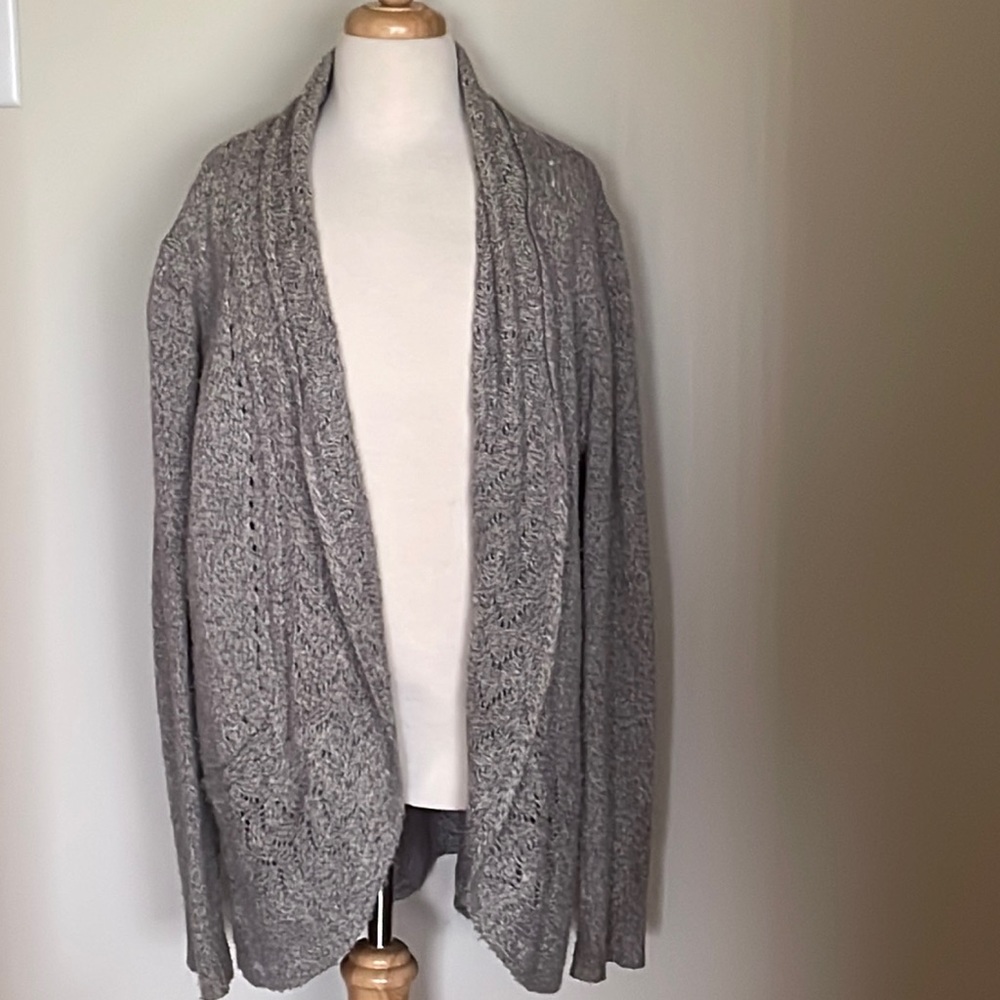 For Sale~EUC Women’s Karen Scott Size Small Open Front Gray Cardigan Sweater